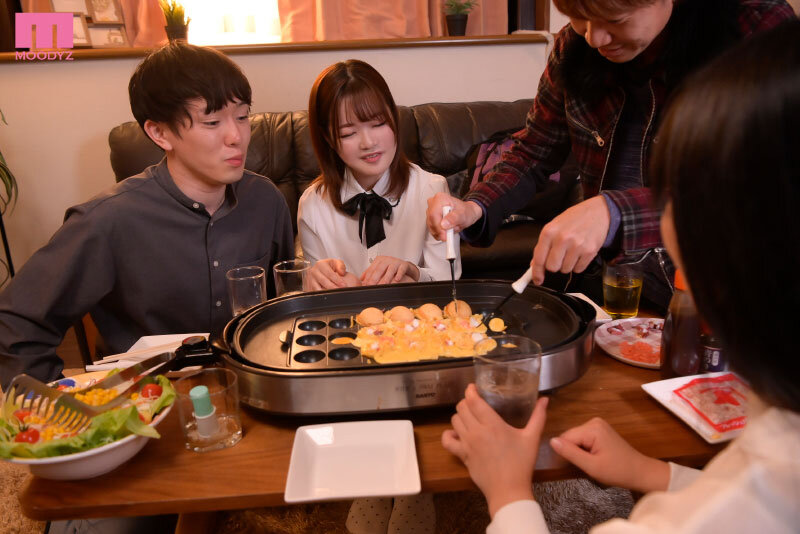 avjapan สองคู่รักชวนกันออกเดทแลกแฟนกันเย็ดน้ำแตก MIAA-879 6 japan av