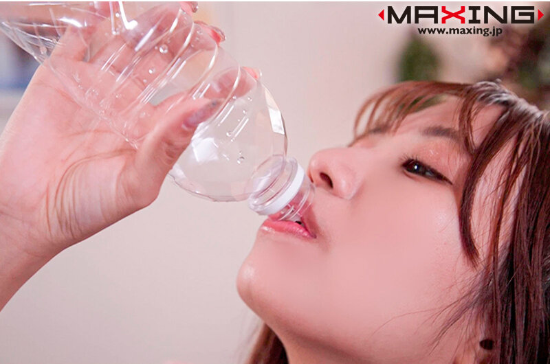 หนังav กินยาปลุกเซ็กส์ก่อนเย็ดกันน้ำกระจาย MXGS-1298 6 หนังav