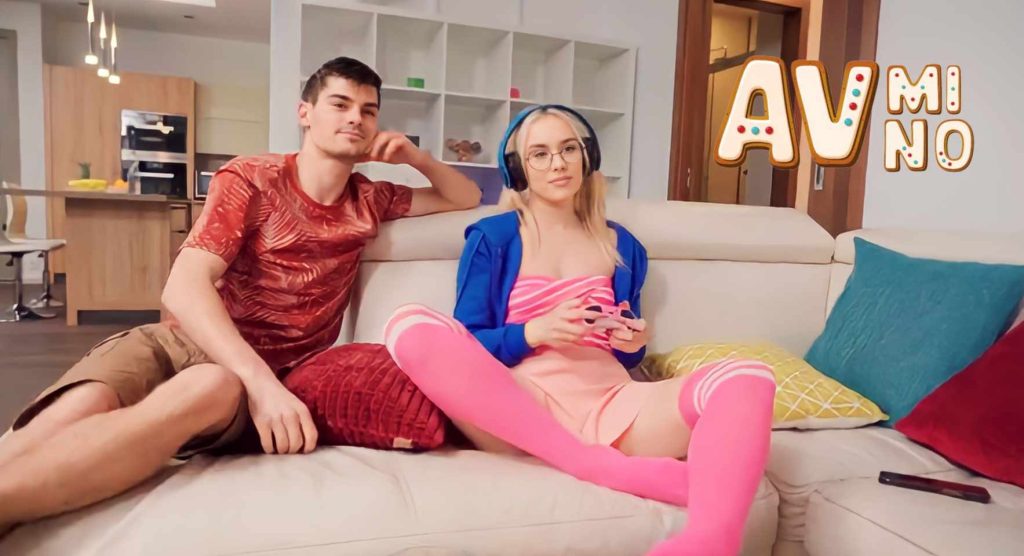 avฝรั่ง เล่นแต่เกมไม่สนใจพี่ Barbie Brill Game On Eat 3 avฝรั่ง
