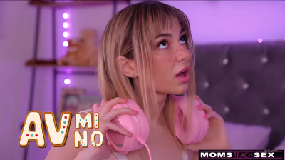 หนังโป๊18+ แอบเข้าห้องแม่ตอนอยู่กับช่าง Pristine Edges Asks,