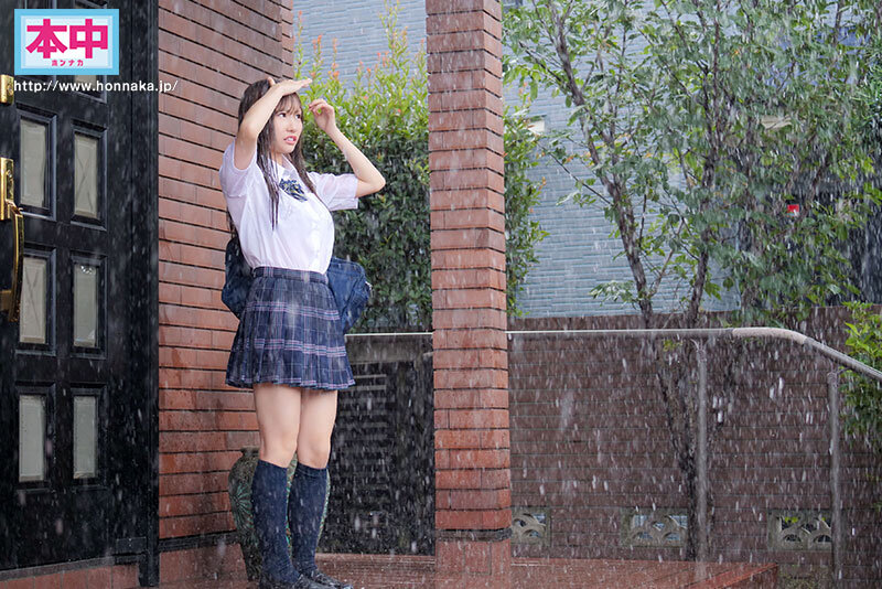 หนังโป๊ av เมื่อติดฝนแล้วต้องมาหลบบ้าน HMN-643 11 เอวีเจแปน